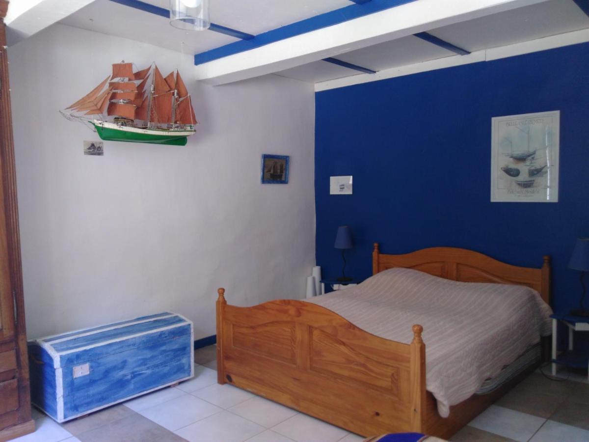 Hotel La Sourciere D'Eros Bellesserre Zewnętrze zdjęcie