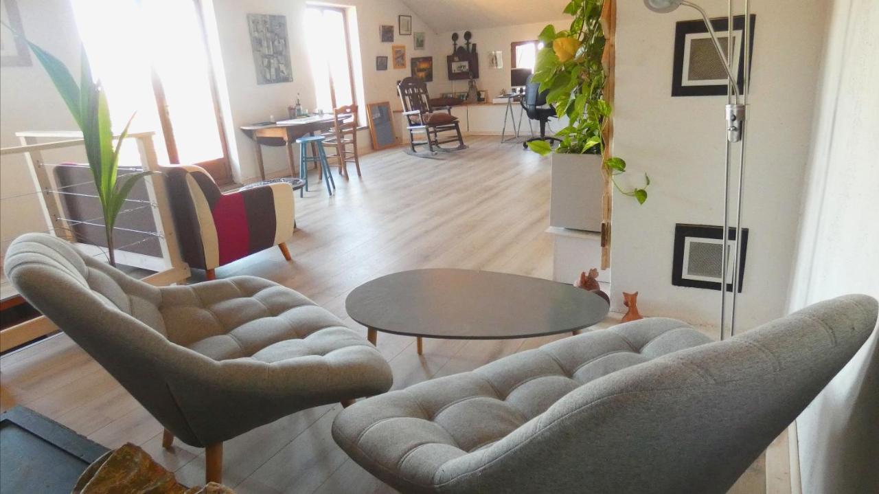 Hotel La Sourciere D'Eros Bellesserre Zewnętrze zdjęcie